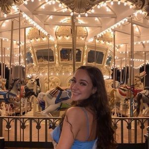 Meet your Posher, Erin